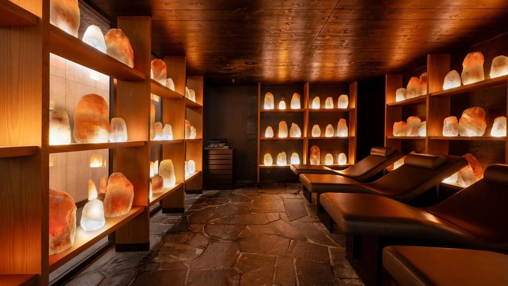 Mix Brussels --Gym & Wellness For Adults Only-- Hotel 4*,