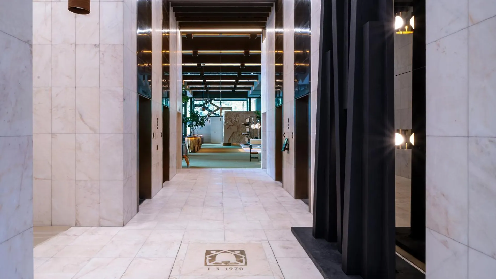 Mix Brussels --Gym & Wellness For Adults Only-- Hotel