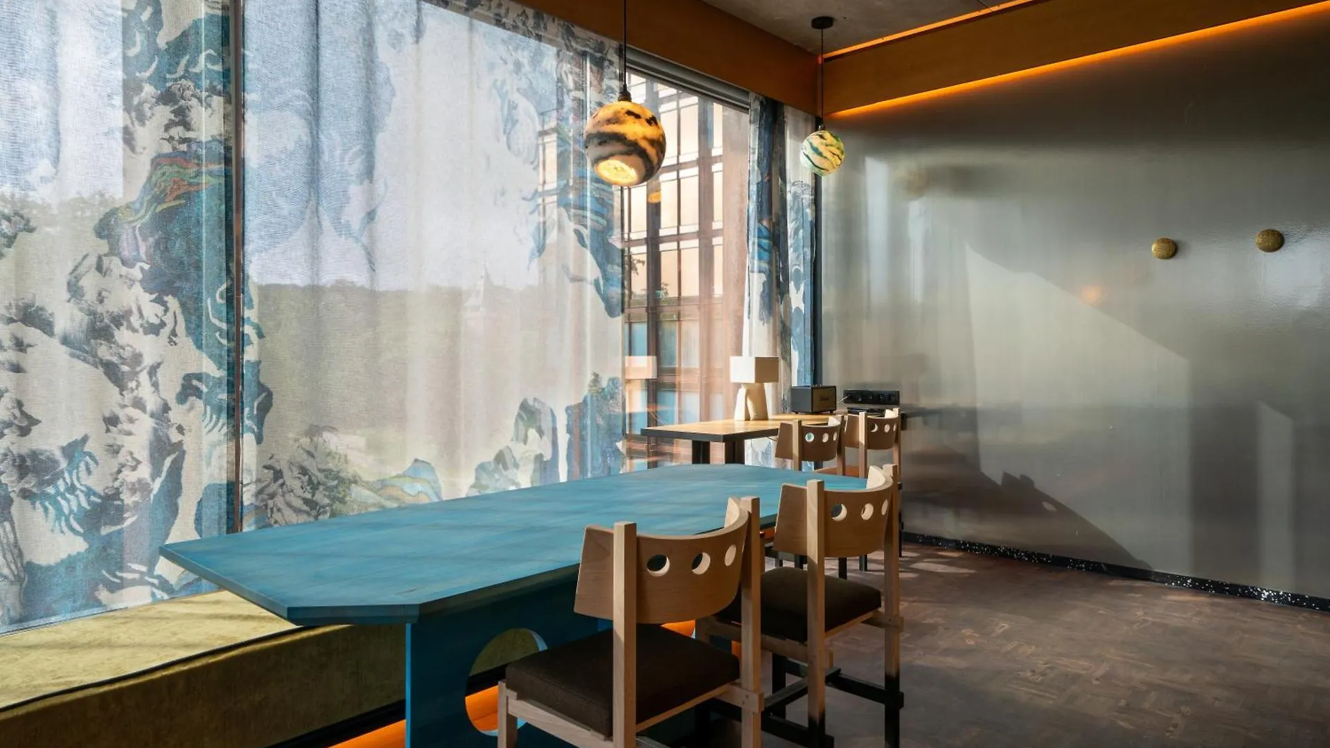 Mix Brussels --Gym & Wellness For Adults Only-- Hotel