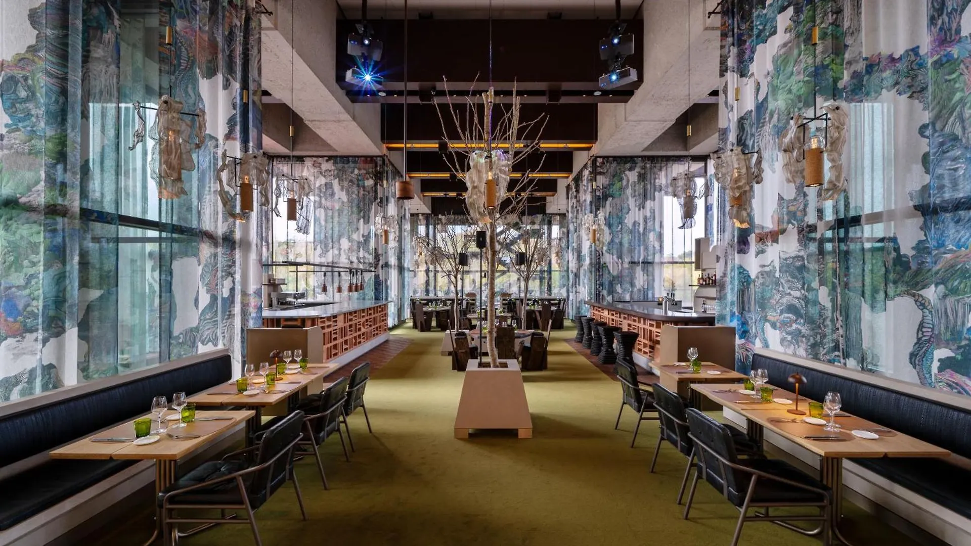 Отель Mix Brussels --Gym & Wellness For Adults Only--